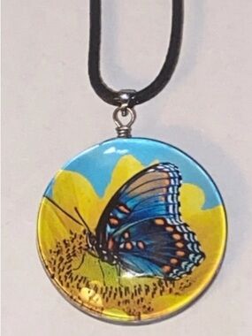 Round Butterfly Double sided Pendant Necklace - Blue & Yellow